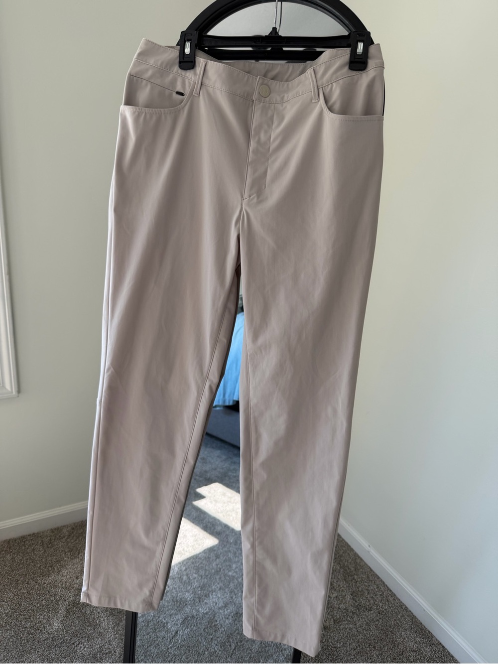 Men’s All in Motion Golf 5 pocket Straight Stretch Pants - Light Taupe